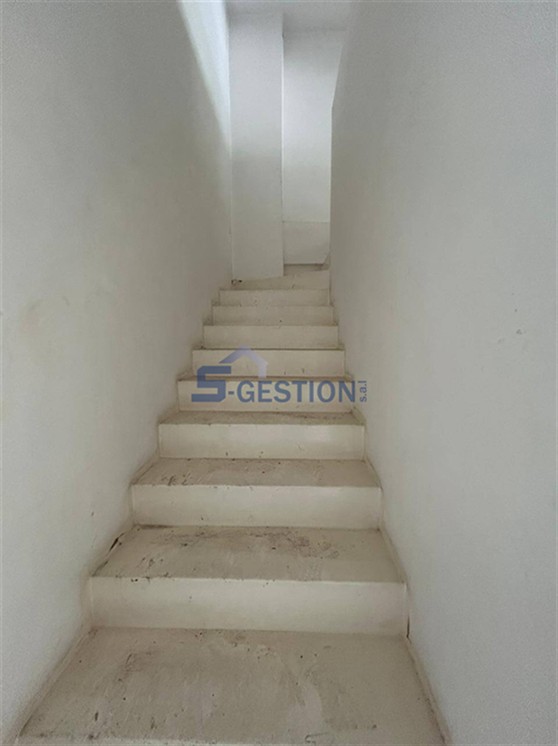 Shop Commercial Premises For Rent