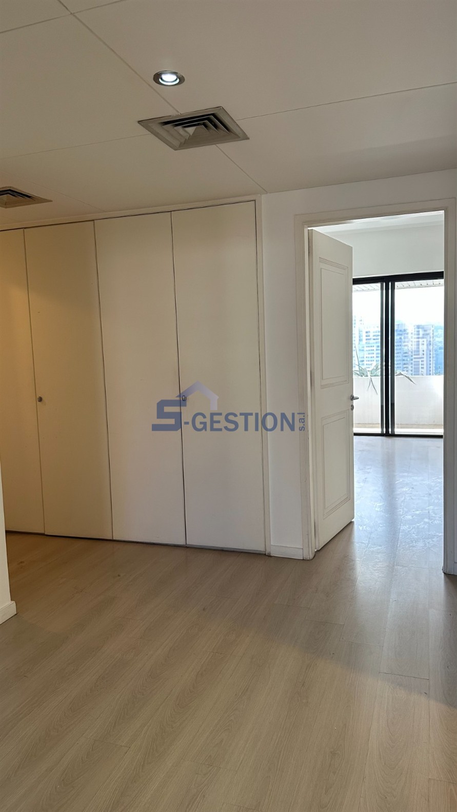 Apartment For Sale