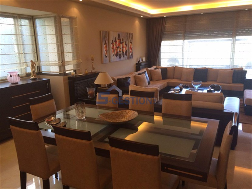 Villa   Individual House For Sale