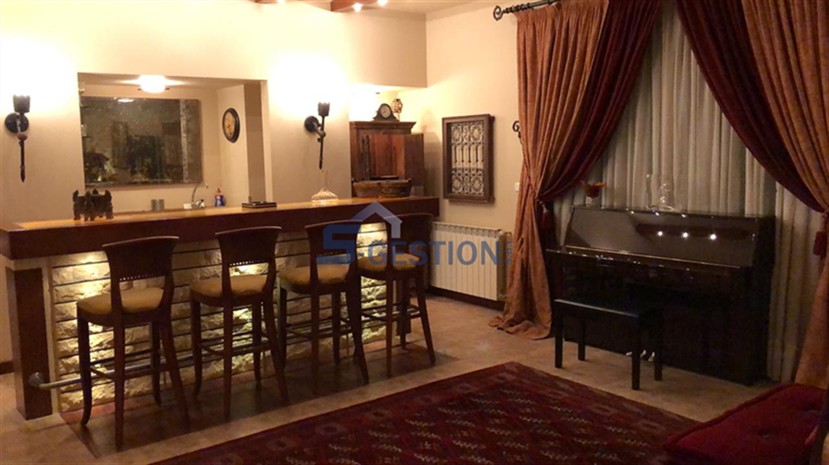 Villa   Individual House For Sale