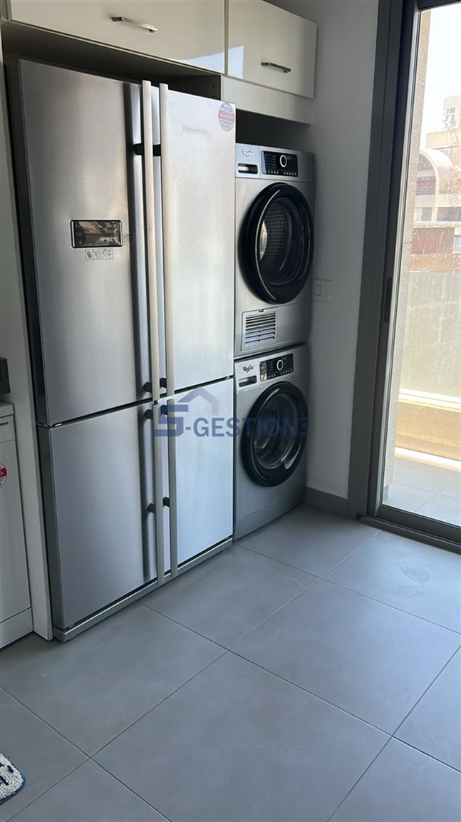 Apartment For Rent Furnished