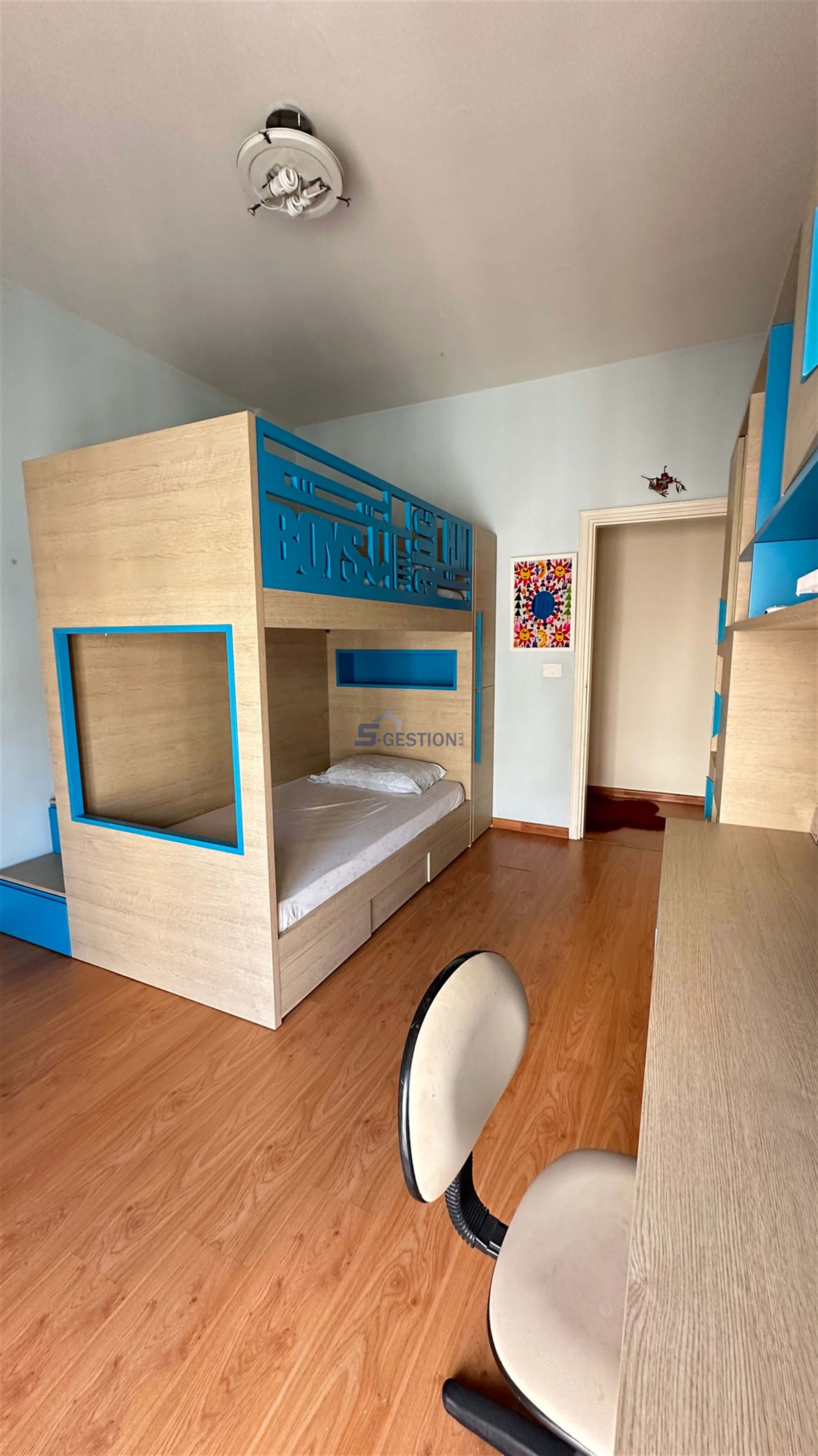 Apartment For Rent Furnished