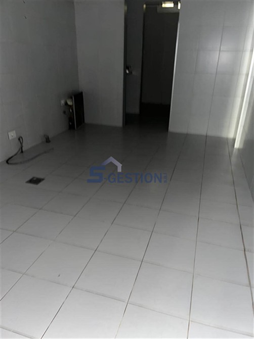 Shop Commercial Premises For Rent