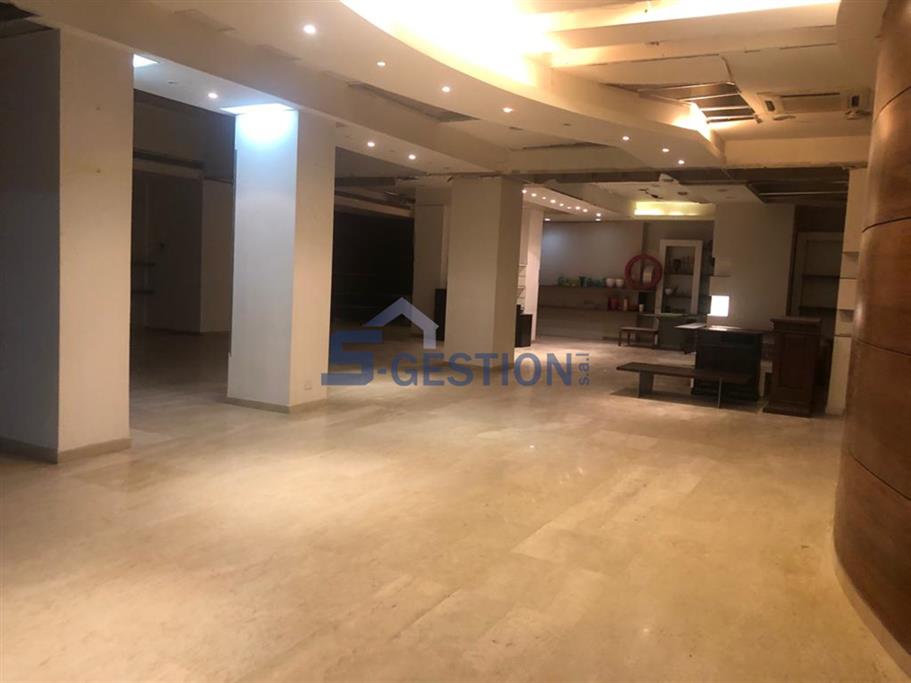 Shop Commercial Premises For Rent