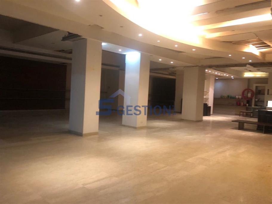 Shop Commercial Premises For Rent