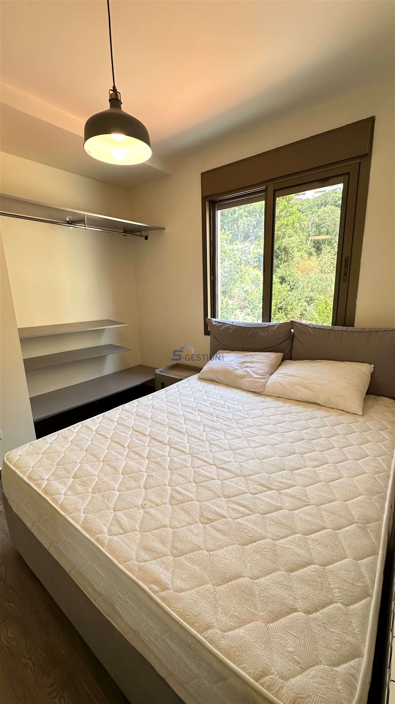 Apartment For Rent Furnished