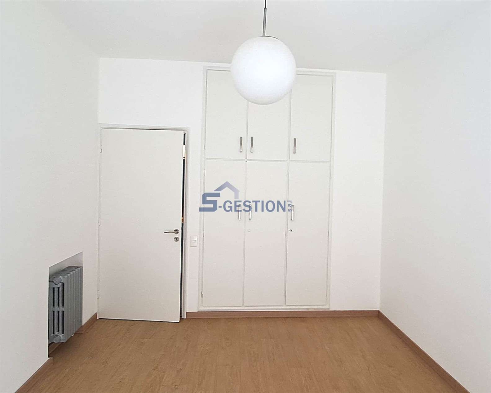 Apartment For Rent