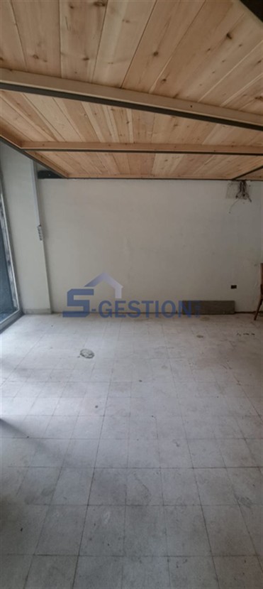 Shop Commercial Premises For Rent