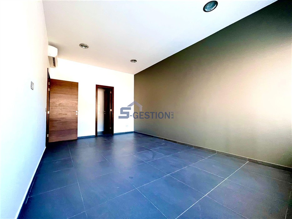 Office For Rent