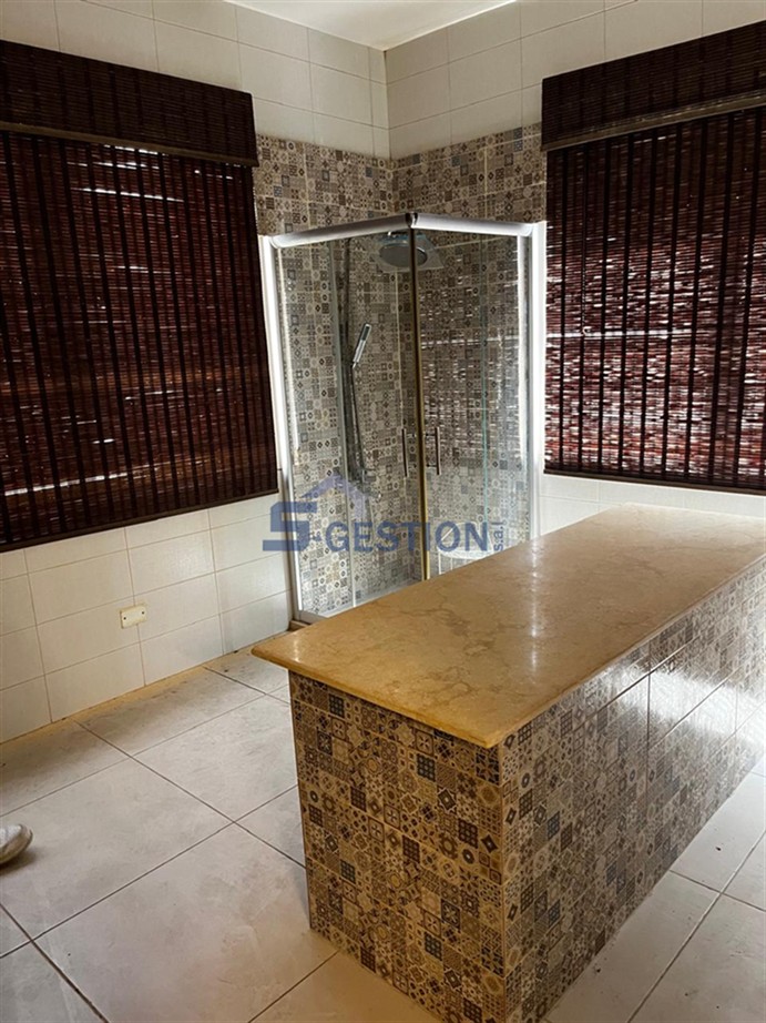 Office For Rent Furnished