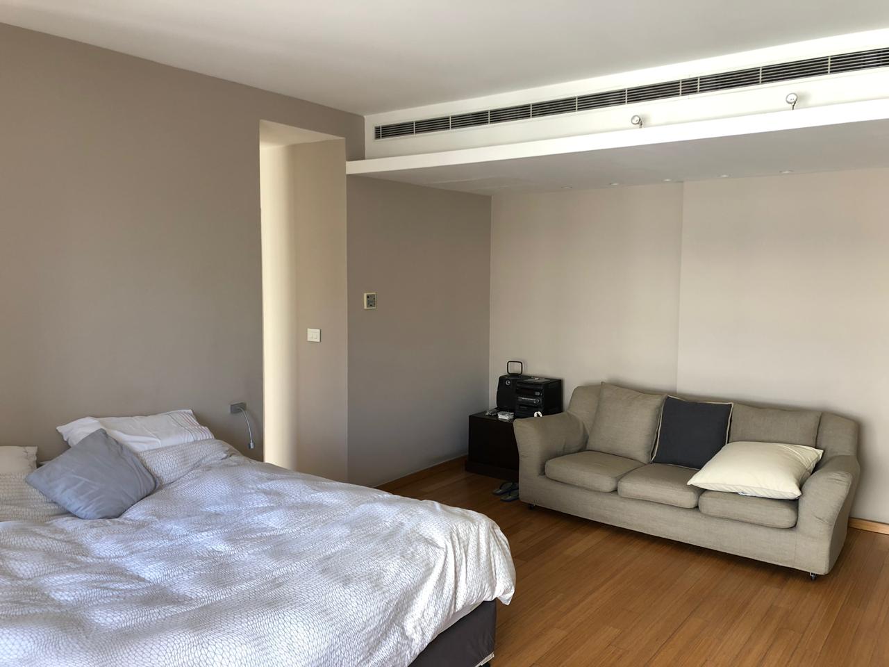 Appartement à V Sold external