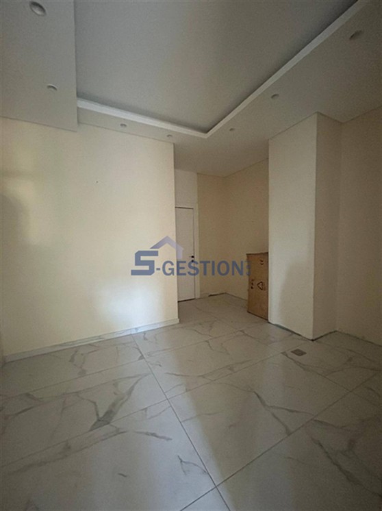 Shop Commercial Premises For Rent