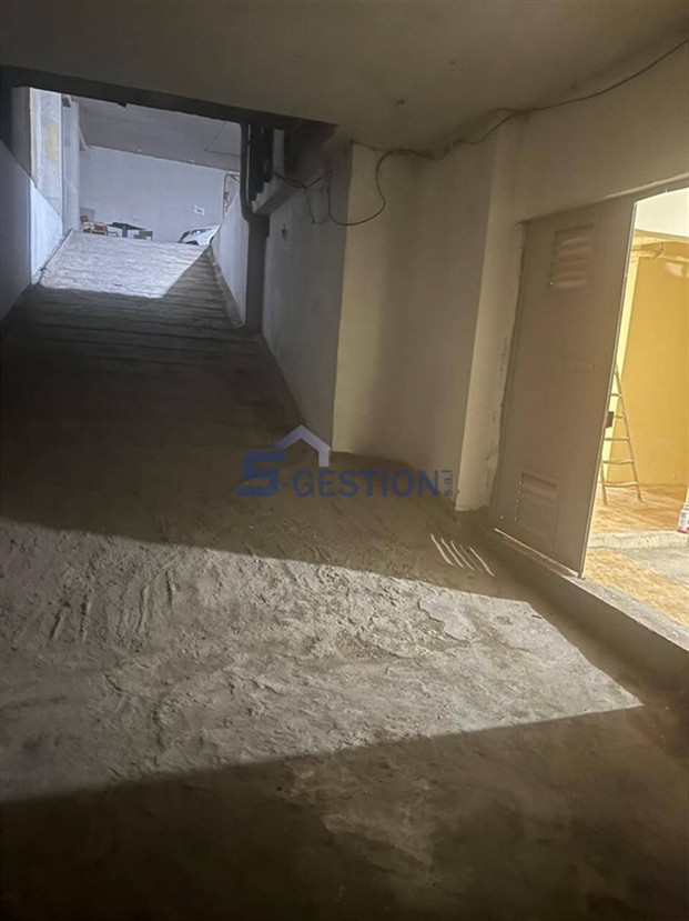 Dépot à Vendre