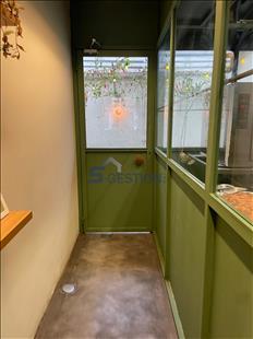 Shop Commercial Premises For Rent