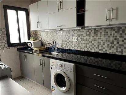 Appartement à V Rented external