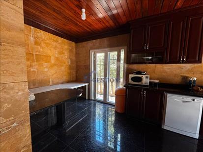 Villa   Individual House For Shor...