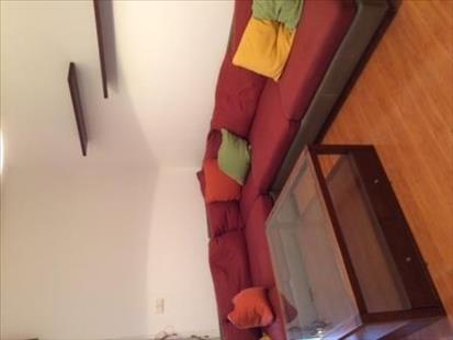 Appartement à V Rented external