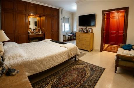 Apartment For Rent Furnished